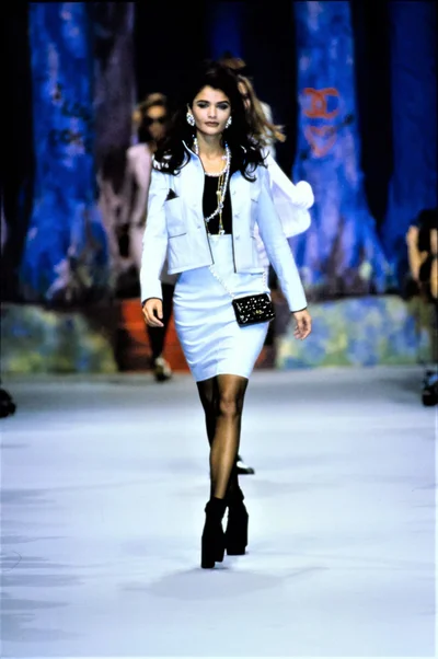 Look 14